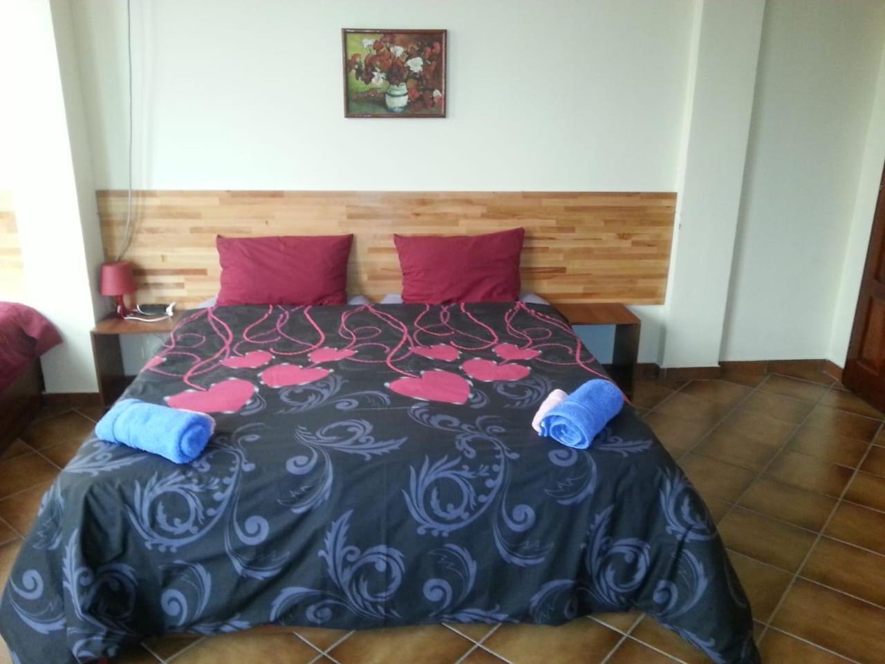Kurtabeg Hotel *
