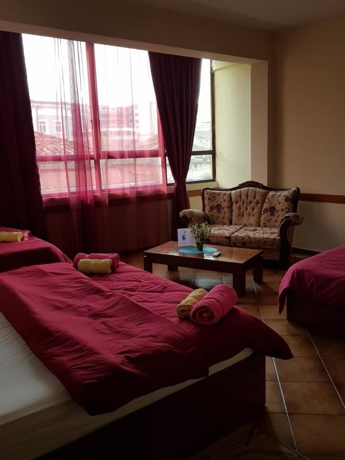 Hotel Kurtabeg *